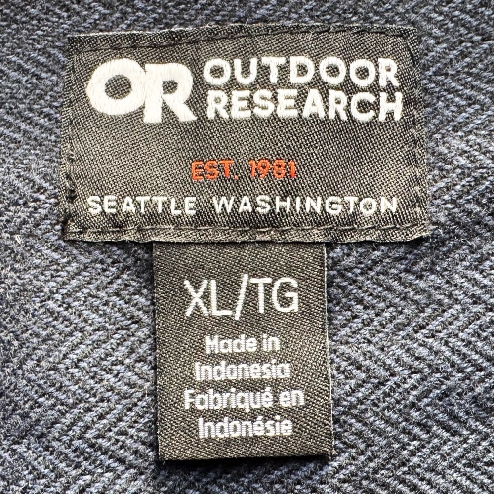 Outdoor Research Women’s Blue Flannel Shirt - Picture 3 of 14